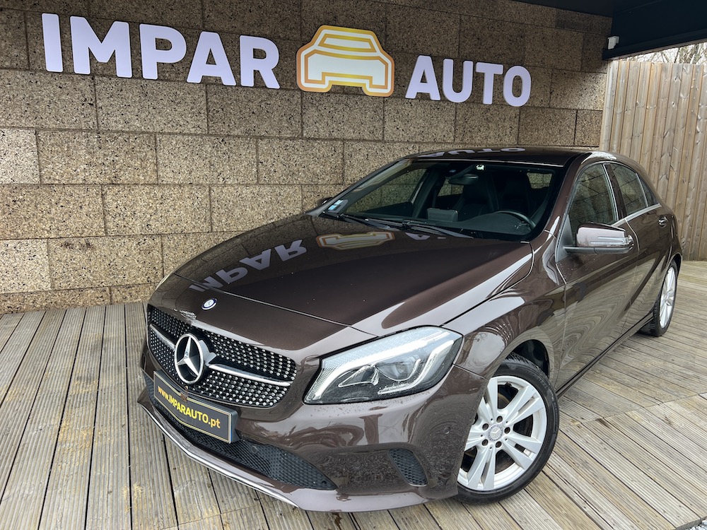 MERCEDES-BENZ A180d URBAN