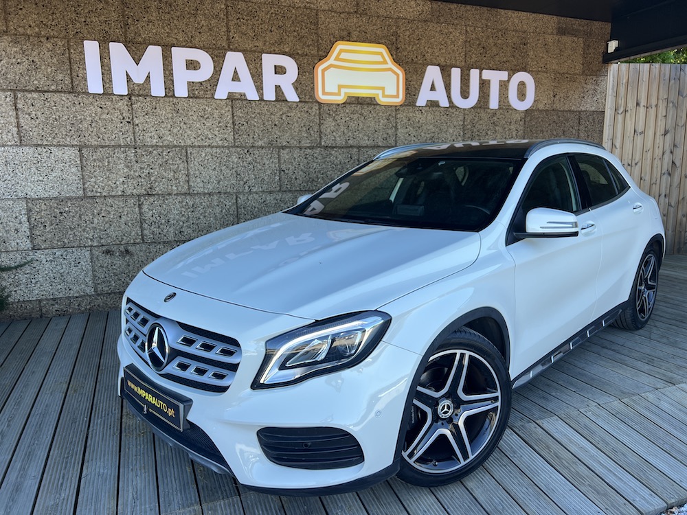 MERCEDES-BENZ GLA220d AMG AUTO