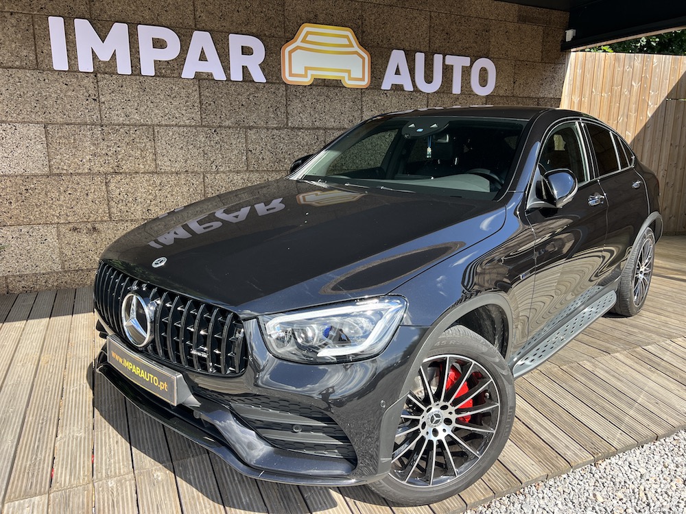 MERCEDES-BENZ GLC COUPÉ 300de AMG