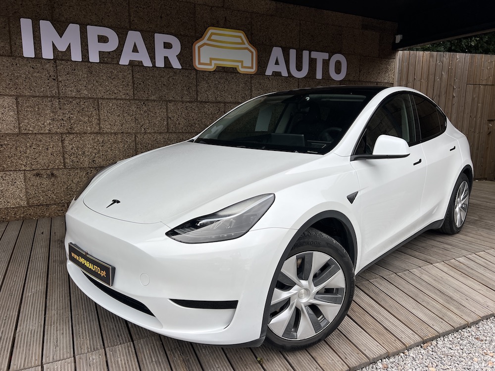 TESLA MODEL Y RWD 2023 - 30.211km's