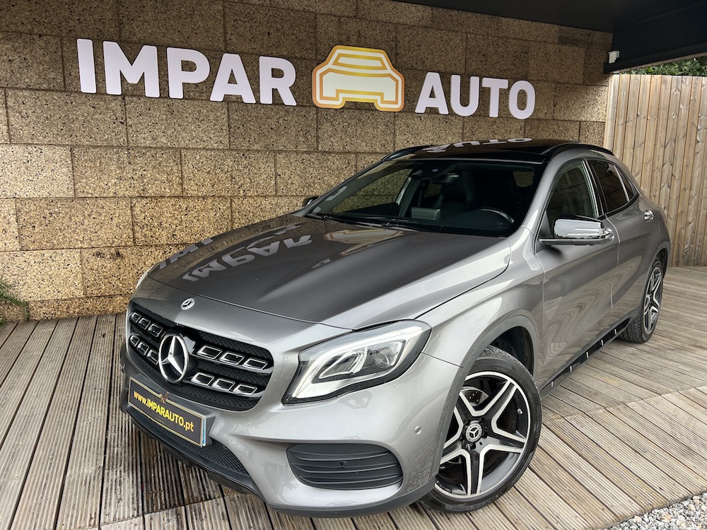 MERCEDES-BENZ GLA220d AMG AUTO
