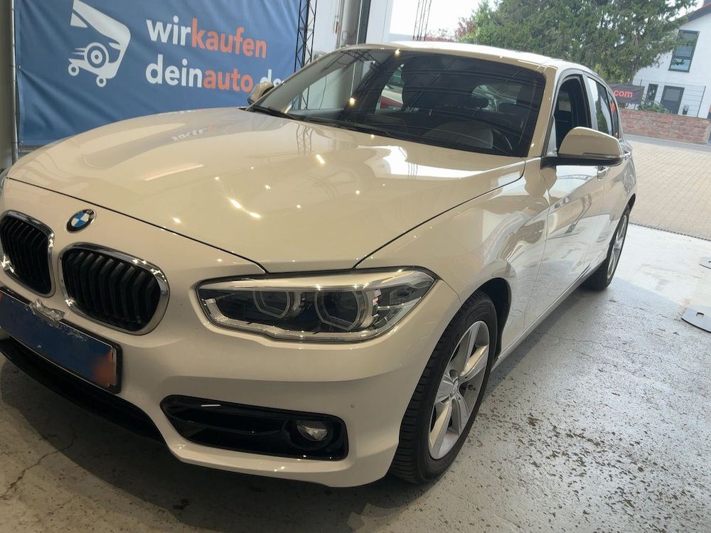 BMW SÉRIE 118i SPORT LINE