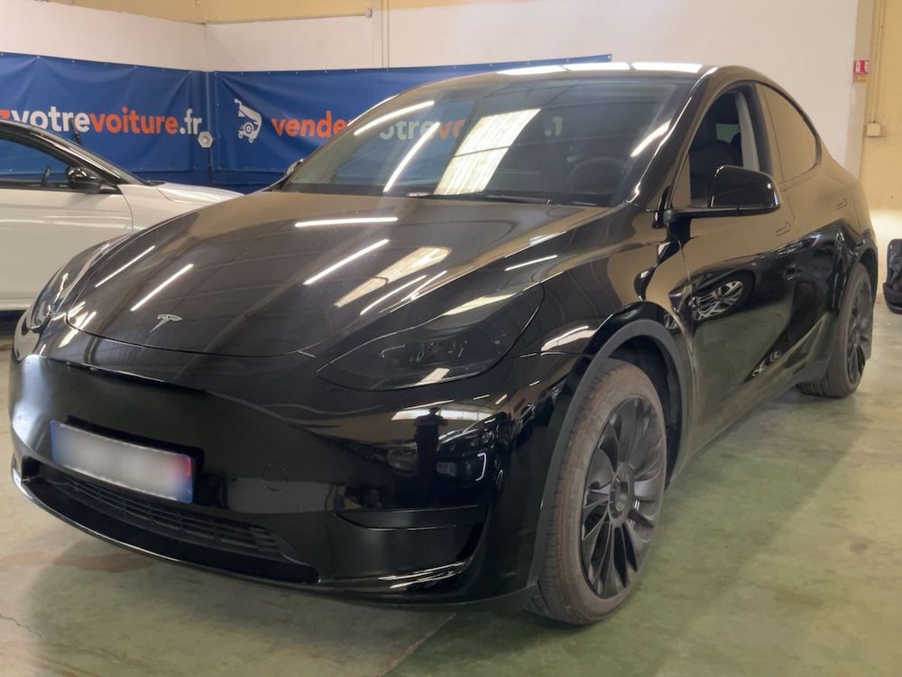 TESLA MODEL Y STANDARD RANGE C/IVA