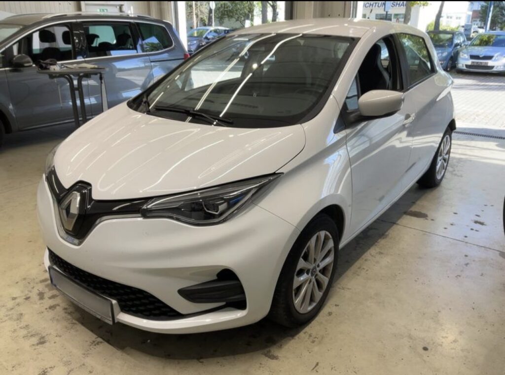 RENAULT ZOE EXPERIENCE 52KW